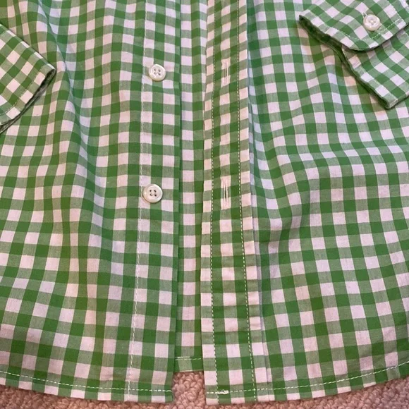 Gap boys green button down - Picture 4 of 7